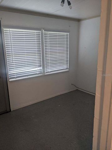 729 VIRGINIA AVENUE, Auburndale, FL 33823