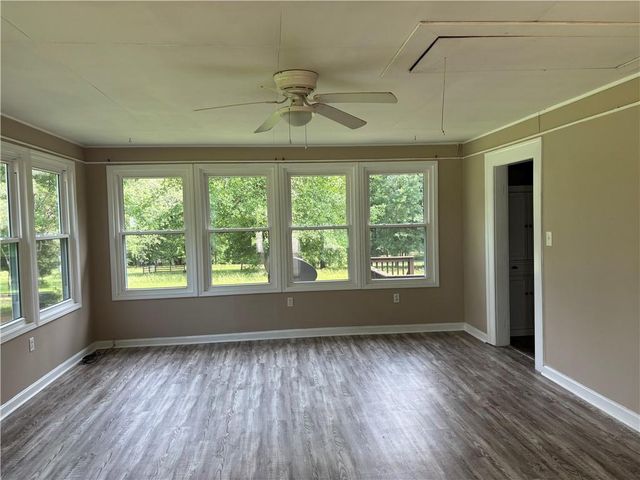 1402 Dewey Street, Griffin, GA 30223
