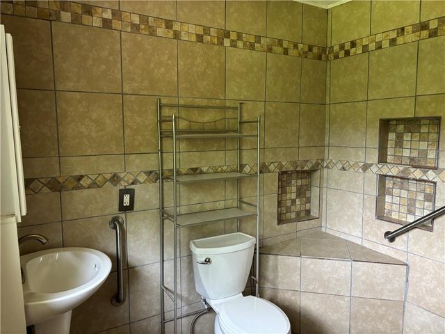 1402 Dewey Street, Griffin, GA 30223