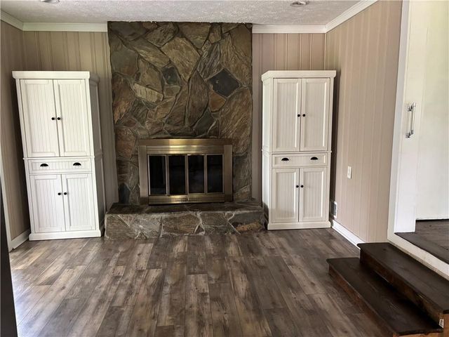 1402 Dewey Street, Griffin, GA 30223