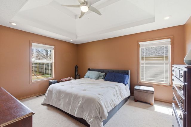 3910 S Hillsdale Avenue, Springfield, MO 65807