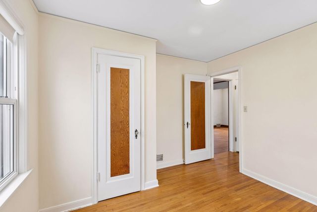 1935 Arlington Avenue E, Saint Paul, MN 55119