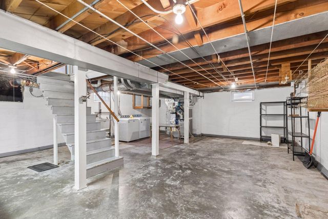 1935 Arlington Avenue E, Saint Paul, MN 55119