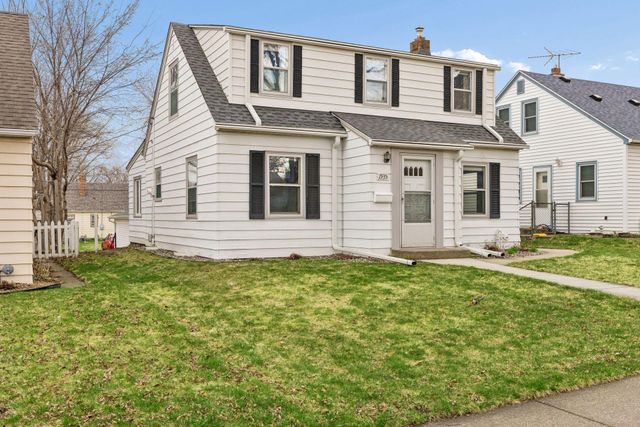 1935 Arlington Avenue E, Saint Paul, MN 55119