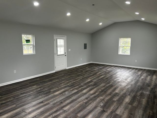 255 Ole Maple St., Loris, SC 29569