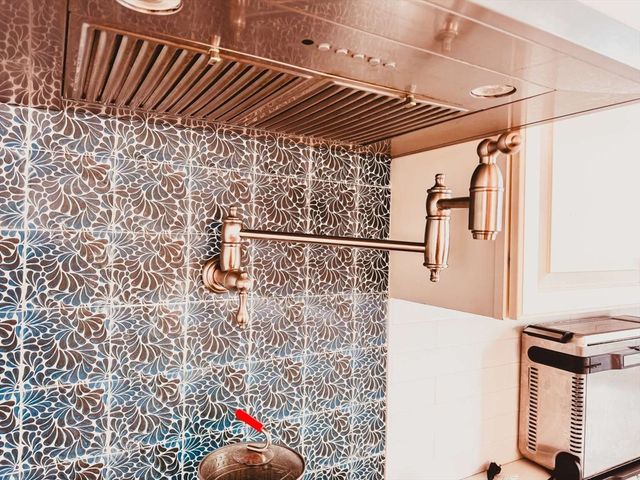 70 Brown Street, Fall River, MA 02724