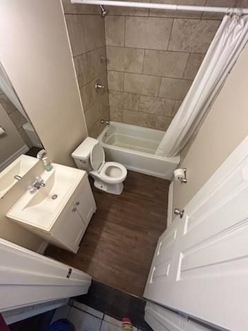 5211 Northridge Drive, Houston, TX 77033