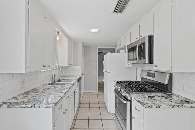 2308 Westwood Drive, Denton, TX 76205