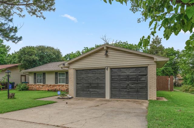2308 Westwood Drive, Denton, TX 76205