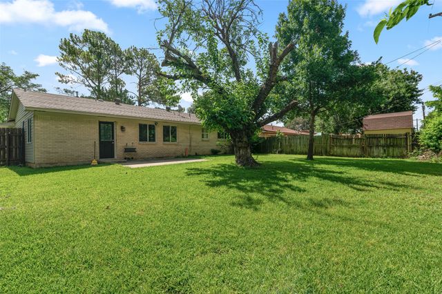 2308 Westwood Drive, Denton, TX 76205
