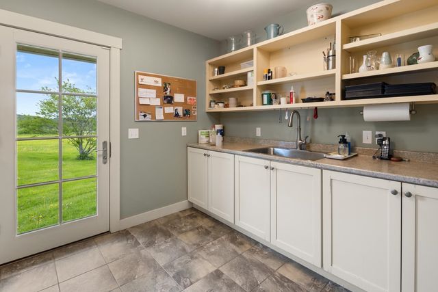 2148 Cote Hill Road, Morristown, VT 05661