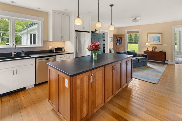 2148 Cote Hill Road, Morristown, VT 05661