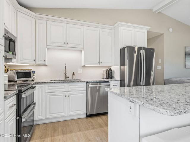 7028 Archers Creek Drive North, Emerald Isle, NC 28594