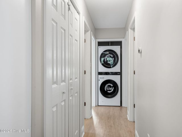 7028 Archers Creek Drive North, Emerald Isle, NC 28594