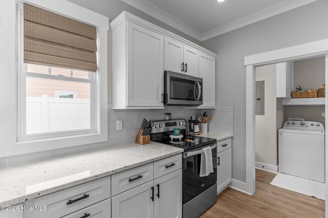 137 NE 75th Street, Oak Island, NC 28465