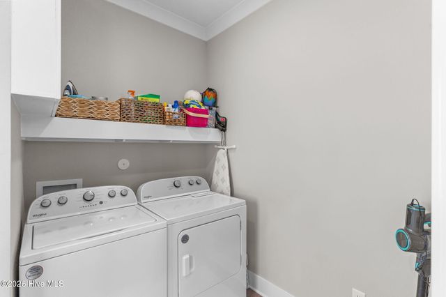 137 NE 75th Street, Oak Island, NC 28465