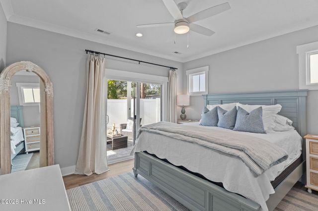 137 NE 75th Street, Oak Island, NC 28465