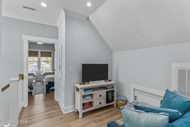 137 NE 75th Street, Oak Island, NC 28465