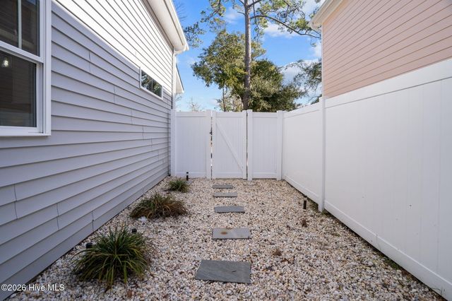 137 NE 75th Street, Oak Island, NC 28465