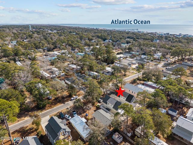 137 NE 75th Street, Oak Island, NC 28465