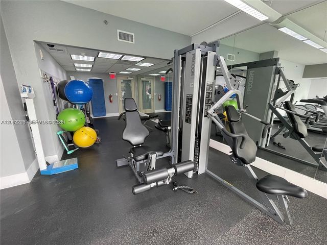 200 SE 15th Road 4K, Miami, FL 33129