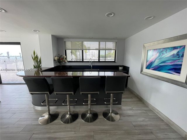 200 SE 15th Road 4K, Miami, FL 33129