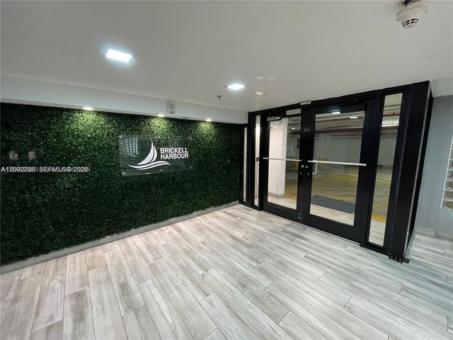 200 SE 15th Road 4K, Miami, FL 33129
