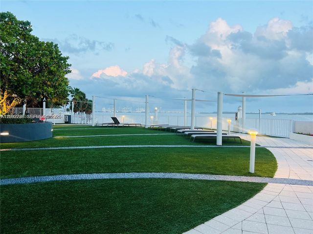 200 SE 15th Road 4K, Miami, FL 33129
