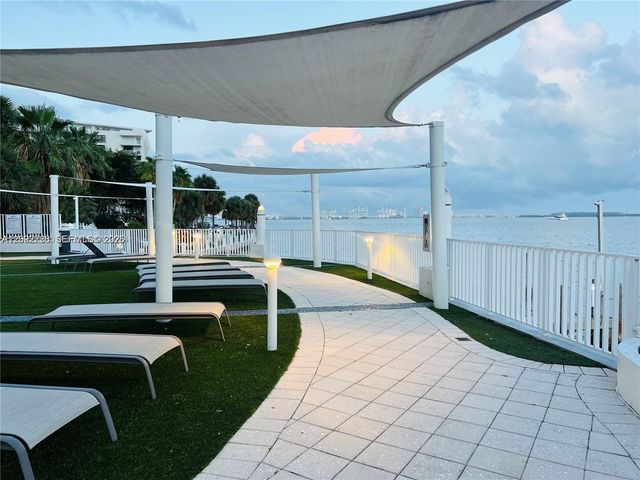 200 SE 15th Road 4K, Miami, FL 33129