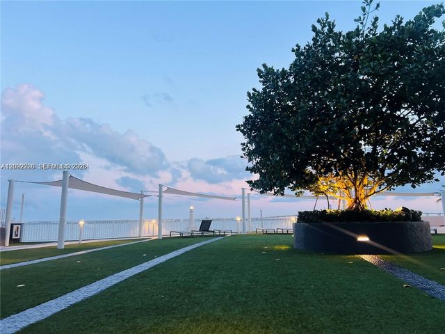 200 SE 15th Road 4K, Miami, FL 33129