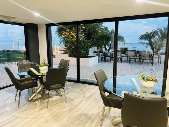 200 SE 15th Road 4K, Miami, FL 33129