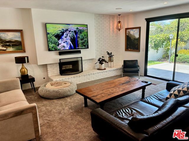 16729 Klee Street, North Hills, CA 91343