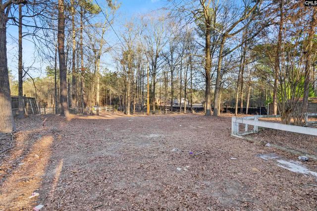 697 Ellene Road, Camden, SC 29020