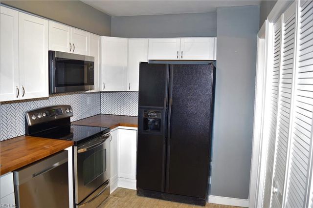 1905 Devonwood CMN, Chesapeake, VA 23320