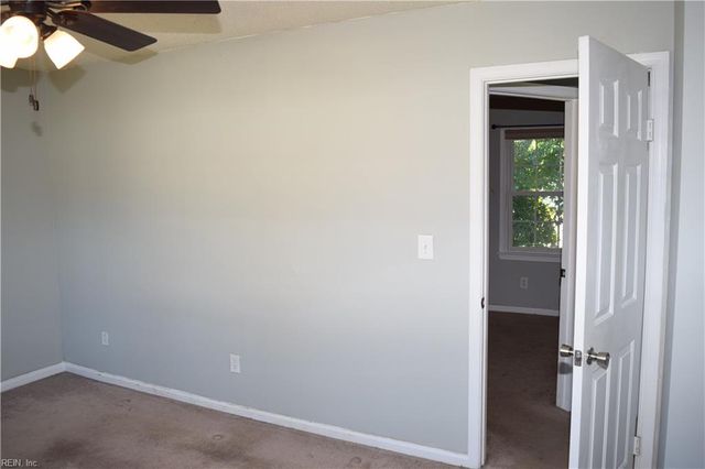 1905 Devonwood CMN, Chesapeake, VA 23320