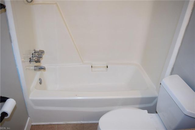 1905 Devonwood CMN, Chesapeake, VA 23320