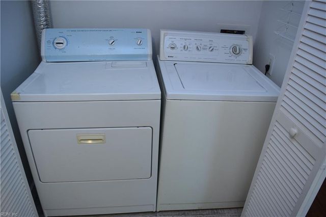 1905 Devonwood CMN, Chesapeake, VA 23320