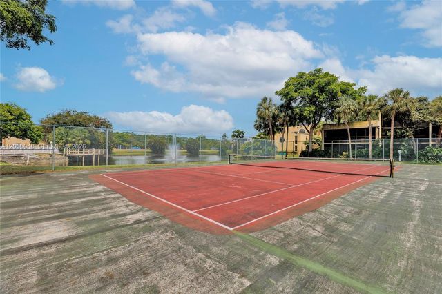 2930 SW 87th Ter 1814, Davie, FL 33328