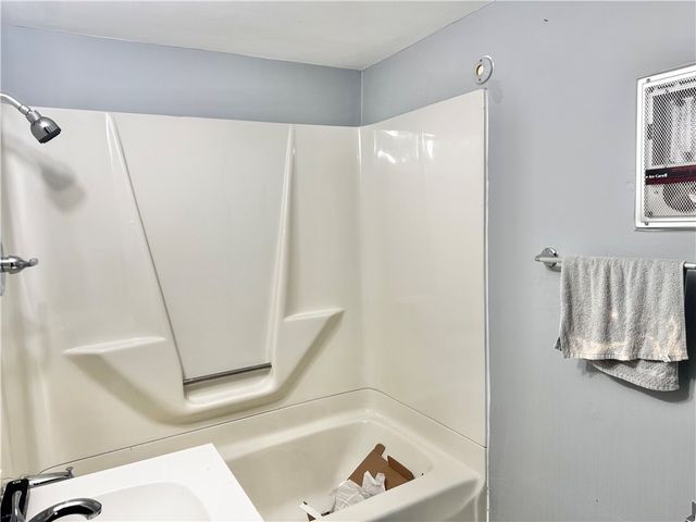 928 Woodbine St, Stanton Heights, PA 15201