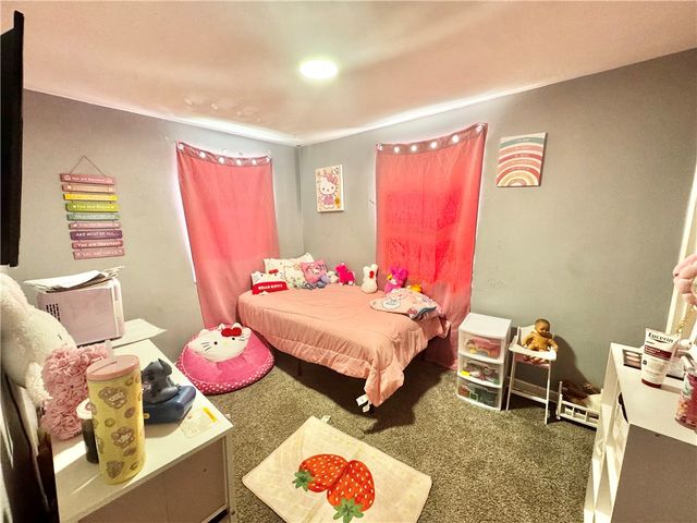 928 Woodbine St, Stanton Heights, PA 15201