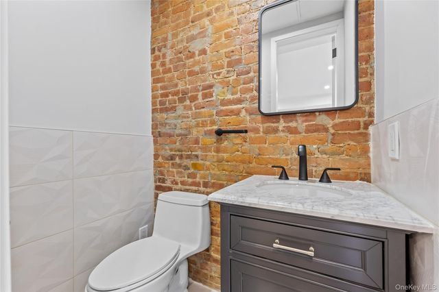 2118 45th Avenue 1 AND 2, Long Island City, NY 11101