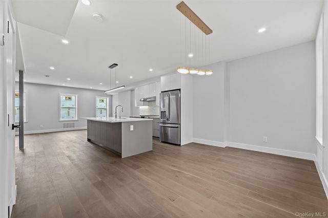 2118 45th Avenue 1 AND 2, Long Island City, NY 11101