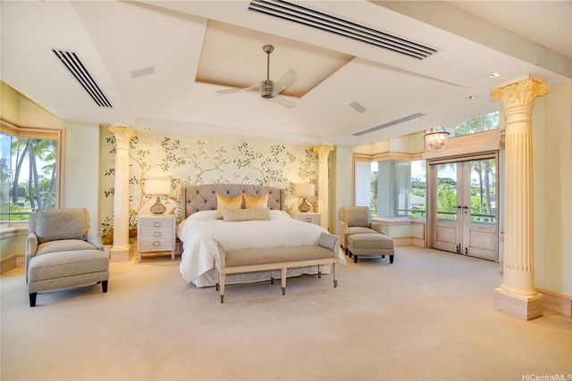 4504 Kahala Avenue, Honolulu, HI 96816