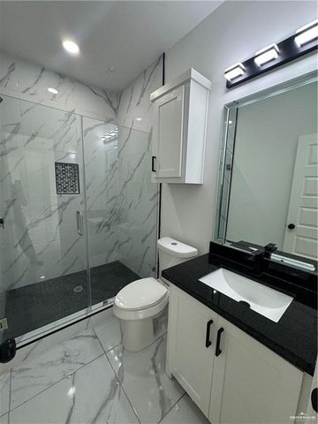 909 Glory, Alamo, TX 78589