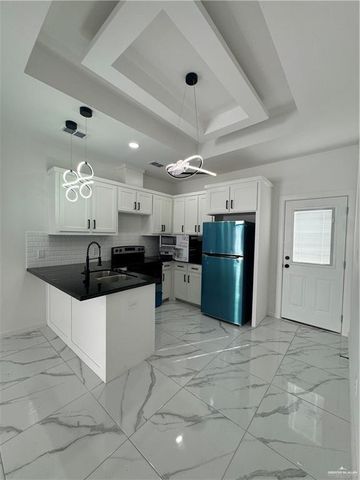 909 Glory, Alamo, TX 78589