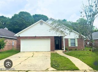 104 Canal Street, Gulfport, MS 39507