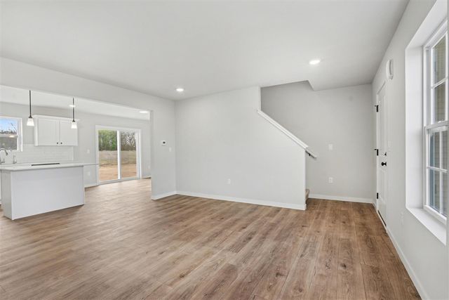 1005 Vertex Circle, Kalamazoo, MI 49009