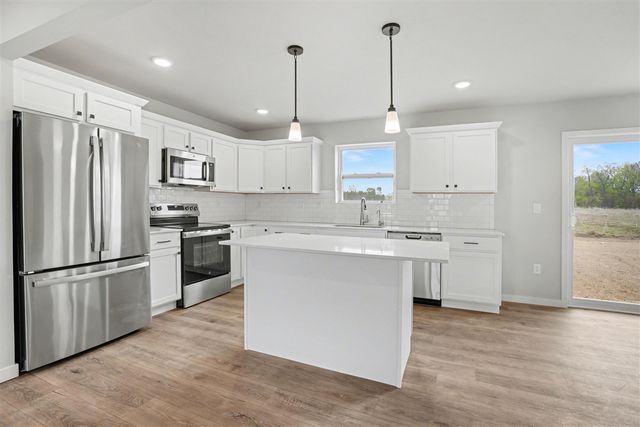 1005 Vertex Circle, Kalamazoo, MI 49009