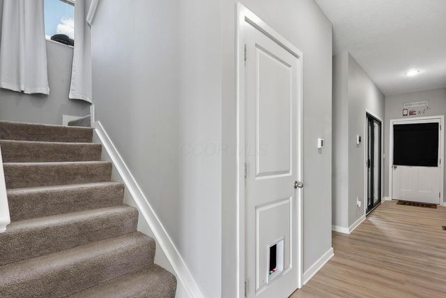 227 Carrowmoore Drive, Pickerington, OH 43147