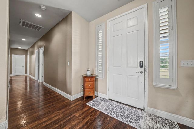 444 Saddle Ridge, Valley Springs, CA 95252